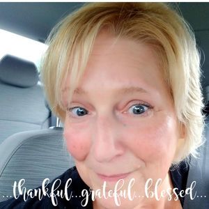 Meet your Posher, Jo